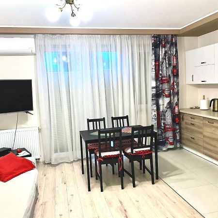 Apartament 48M W Centrum Grojca Grojec  Esterno foto
