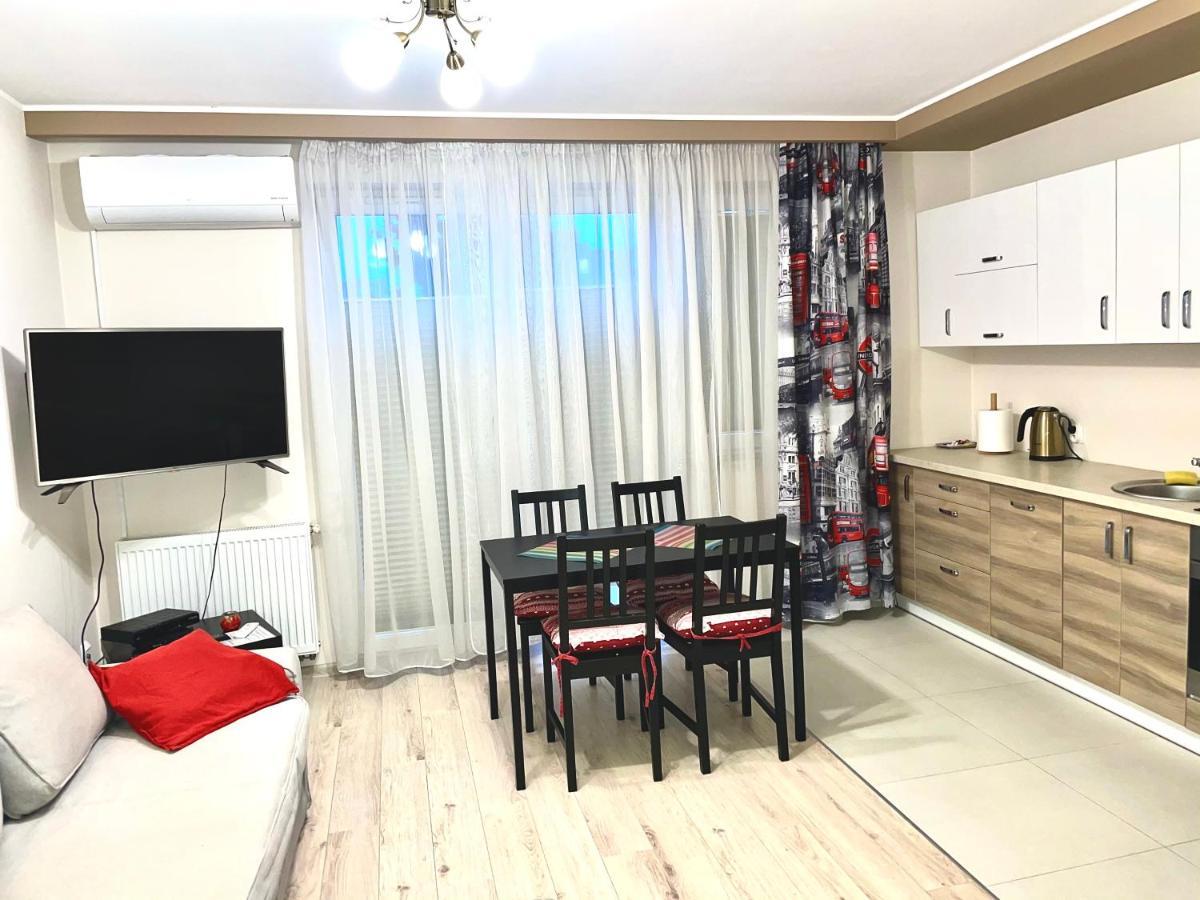 Apartament 48M W Centrum Grojca Grojec  Esterno foto