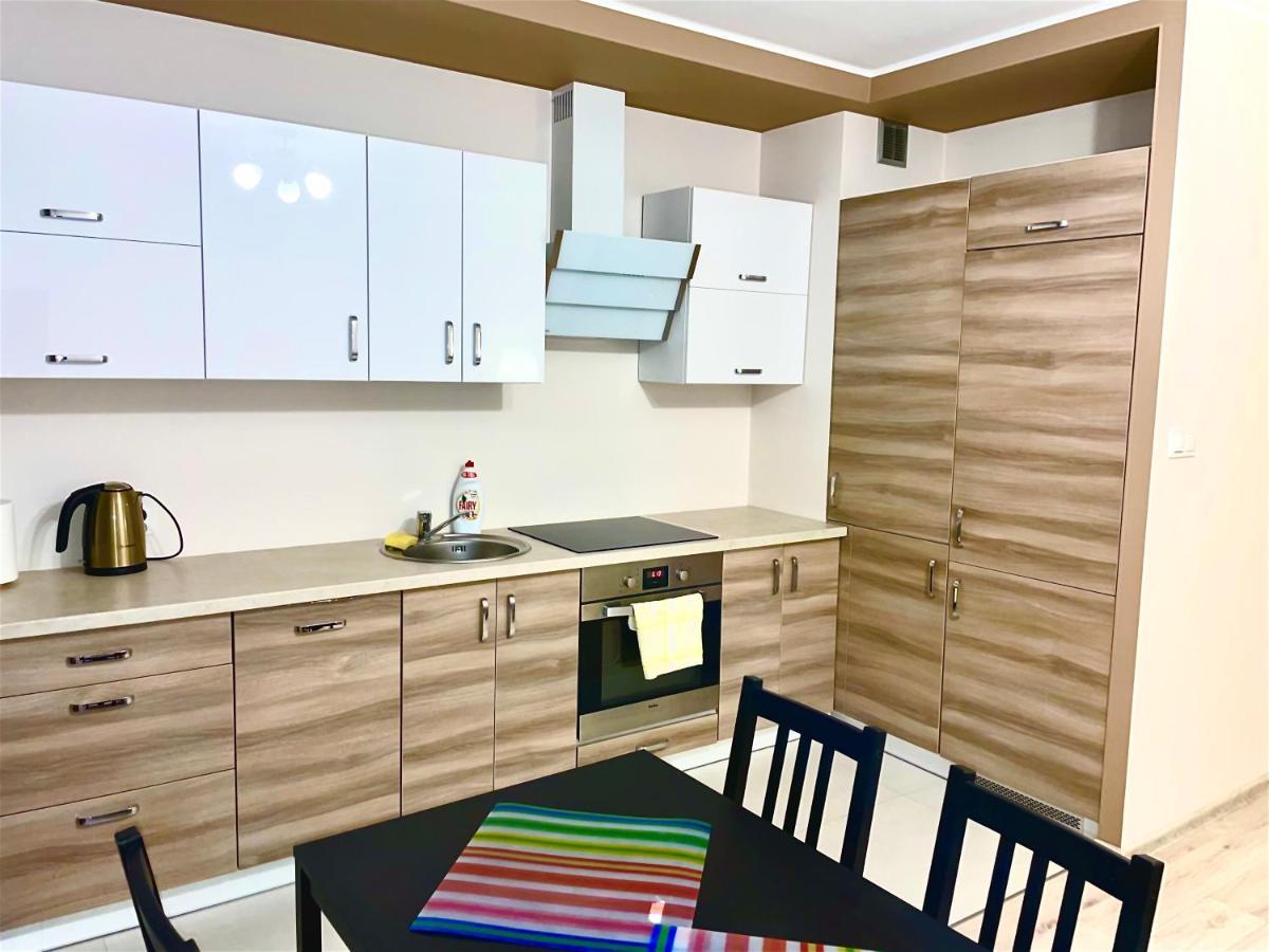 Apartament 48M W Centrum Grojca Grojec  Esterno foto