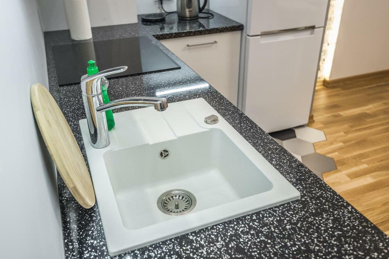 Apartament 48M W Centrum Grojca Grojec  Esterno foto