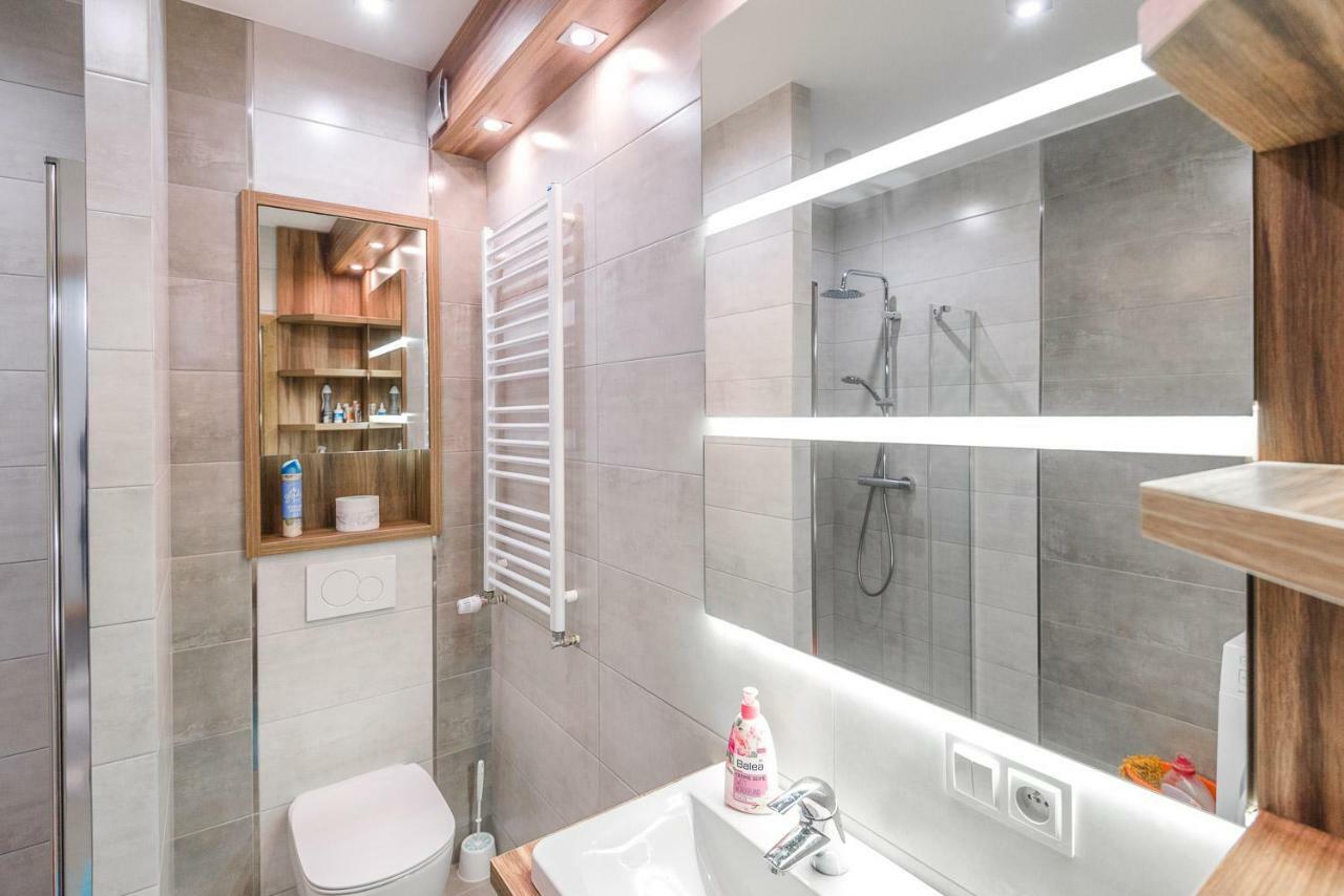 Apartament 48M W Centrum Grojca Grojec  Esterno foto