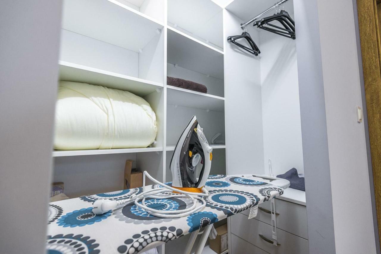 Apartament 48M W Centrum Grojca Grojec  Esterno foto