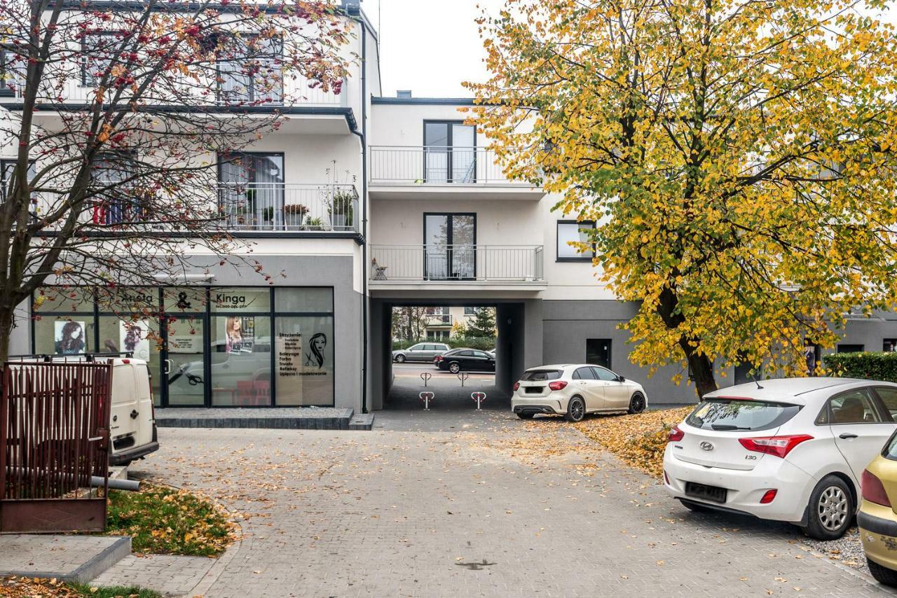 Apartament 48M W Centrum Grojca Grojec  Esterno foto
