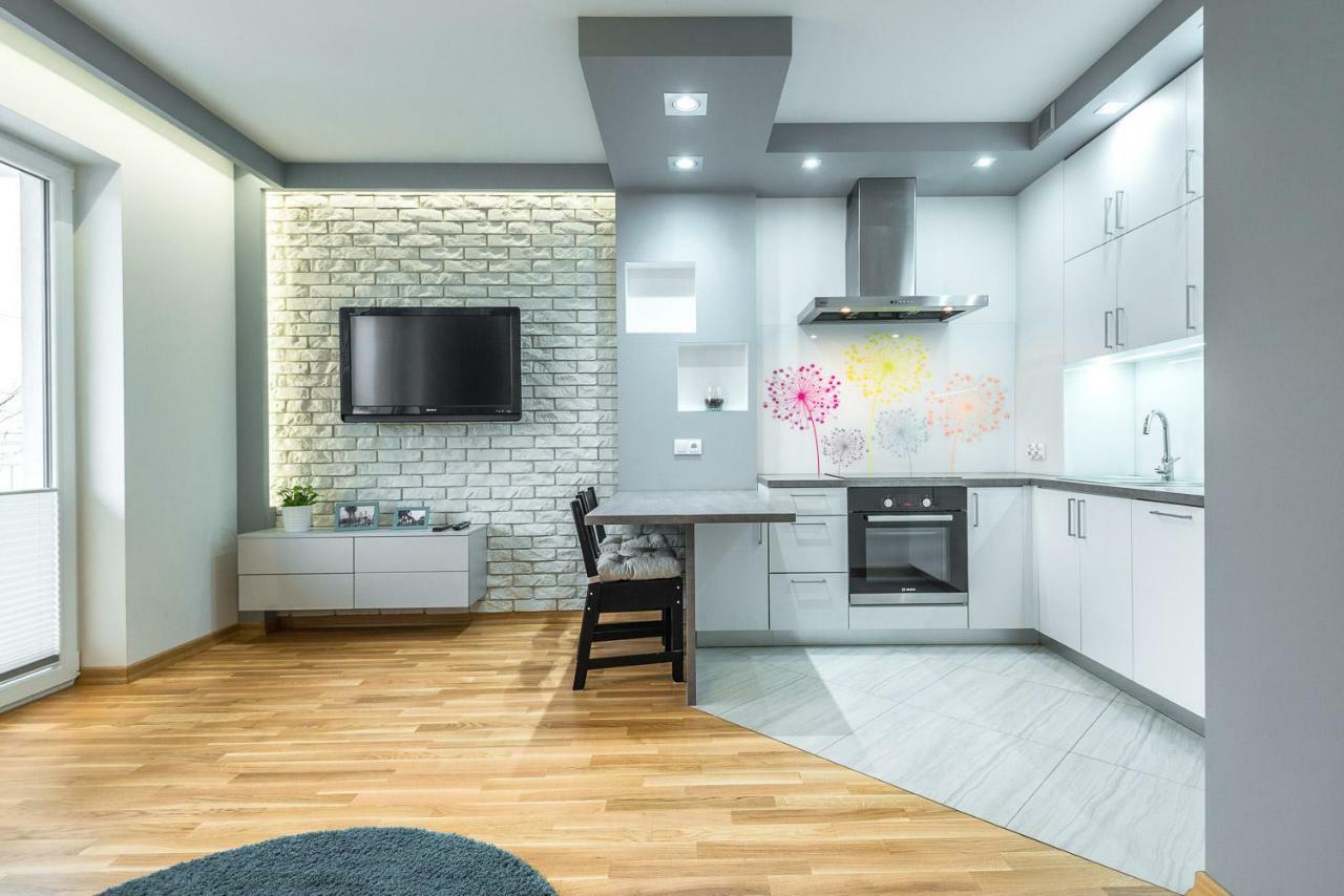Apartament 48M W Centrum Grojca Grojec  Esterno foto